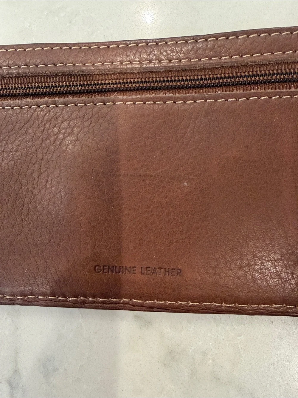 Source Unknown Brown Leather Card & ID Holder